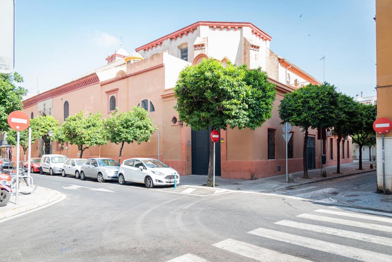 Like Home Sevilla - Museo Bagian luar foto