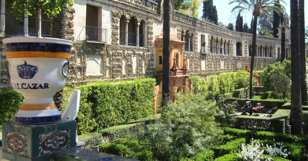 Like Home Sevilla - Museo Bagian luar foto